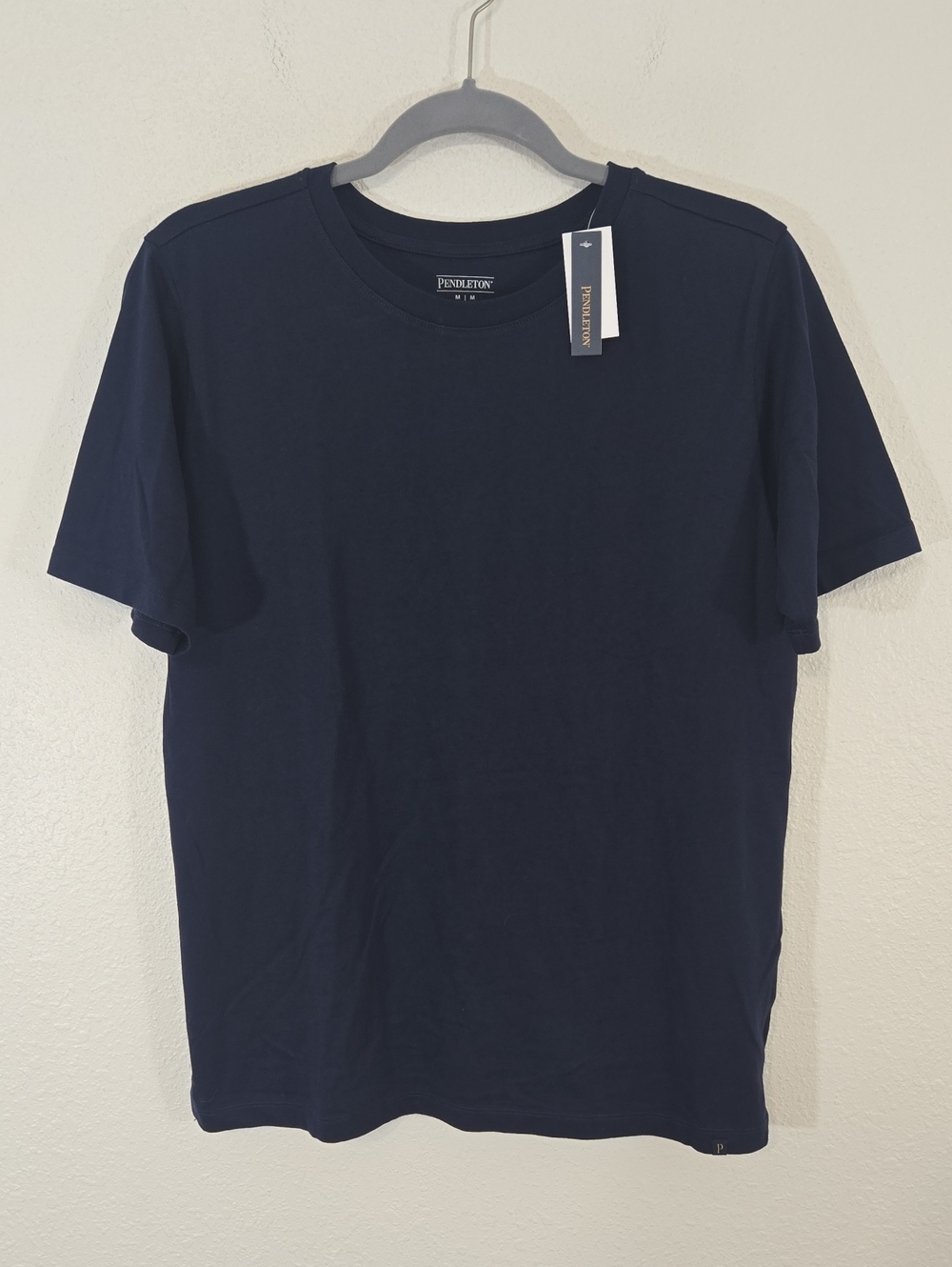 *NWT* Pendleton Women's Navy Crewneck Short Sleeve Tee, size Medium
